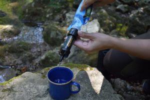 How Much Water Should You Carry While Backpacking? | Camping Feed